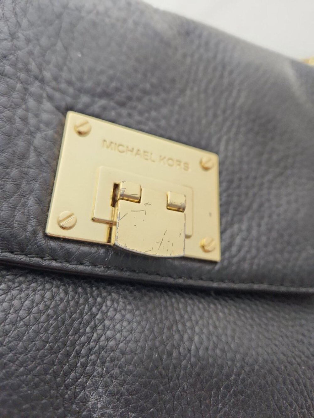 Michael Kors Astrid black pebbled leather clutch bag gold chain shoulder strap - Picture 9 of 14